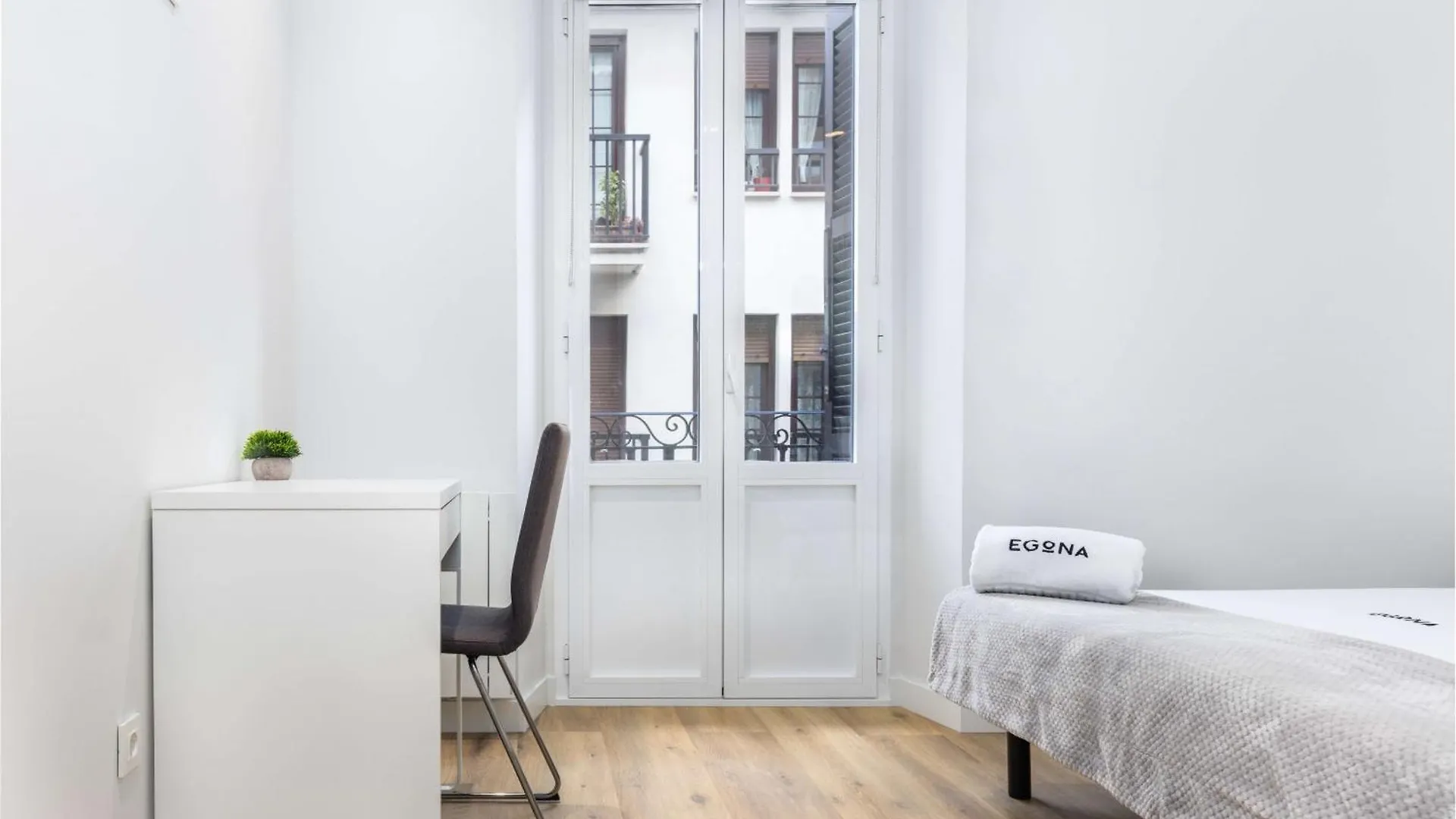 Egona - Zi28 Centro De Zarautz, Reformada-Luminosa Apartment 0*, Zarautz